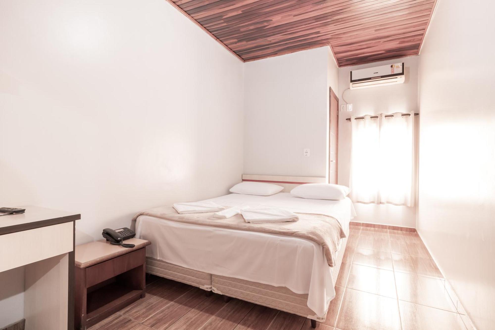 Foz Budget Hotel ฟอสดูอีกวาซู ภายนอก รูปภาพ