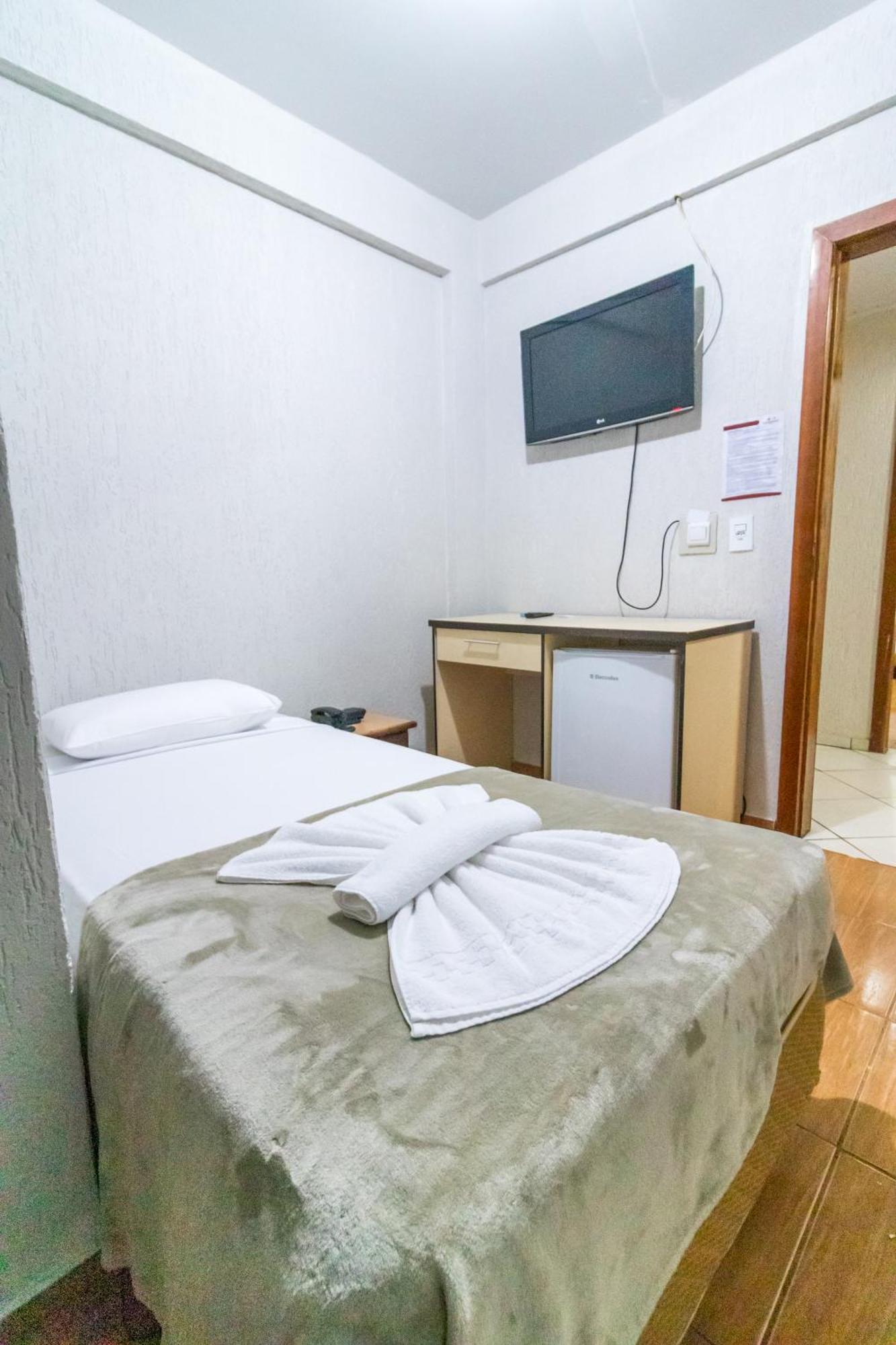 Foz Budget Hotel ฟอสดูอีกวาซู ภายนอก รูปภาพ